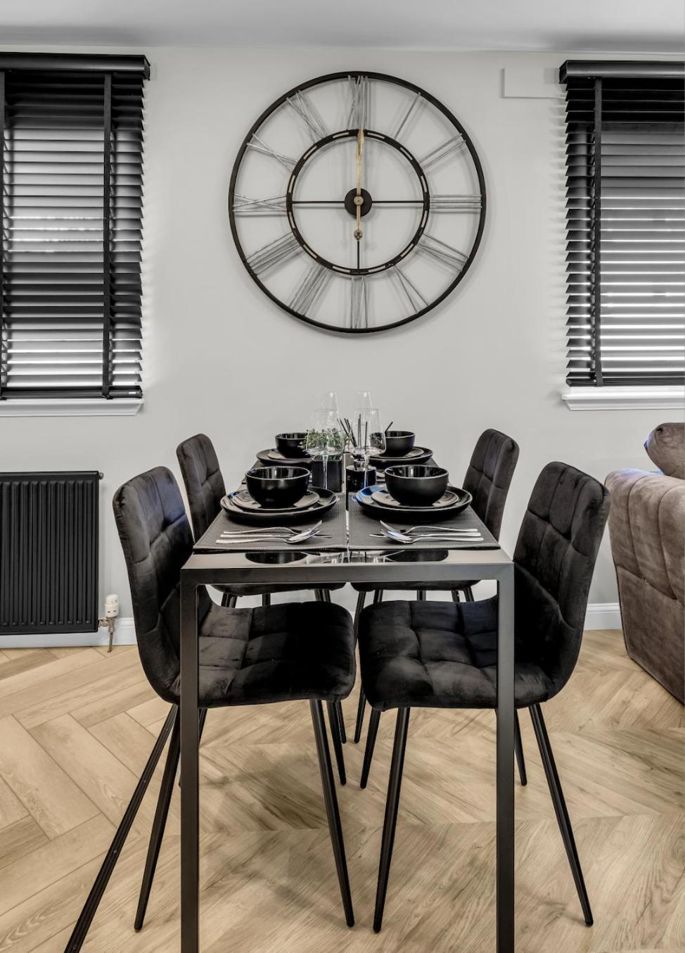 Apartment Freeparking-city Centre-comfy-no Lez Zone-high Spec *
